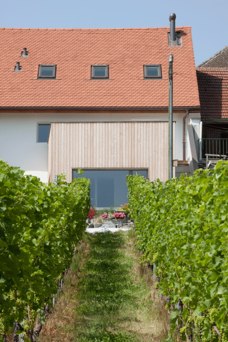Transformation d'une maison villageoise en 2 appartements